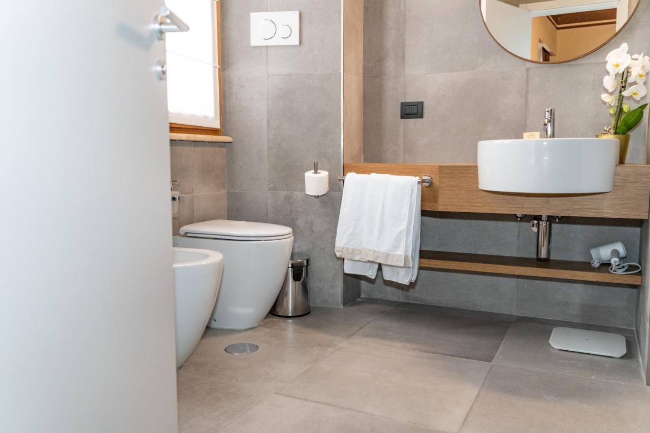 Castel Sant'Angelo Luxury Rooms & Tour Roma Exterior foto